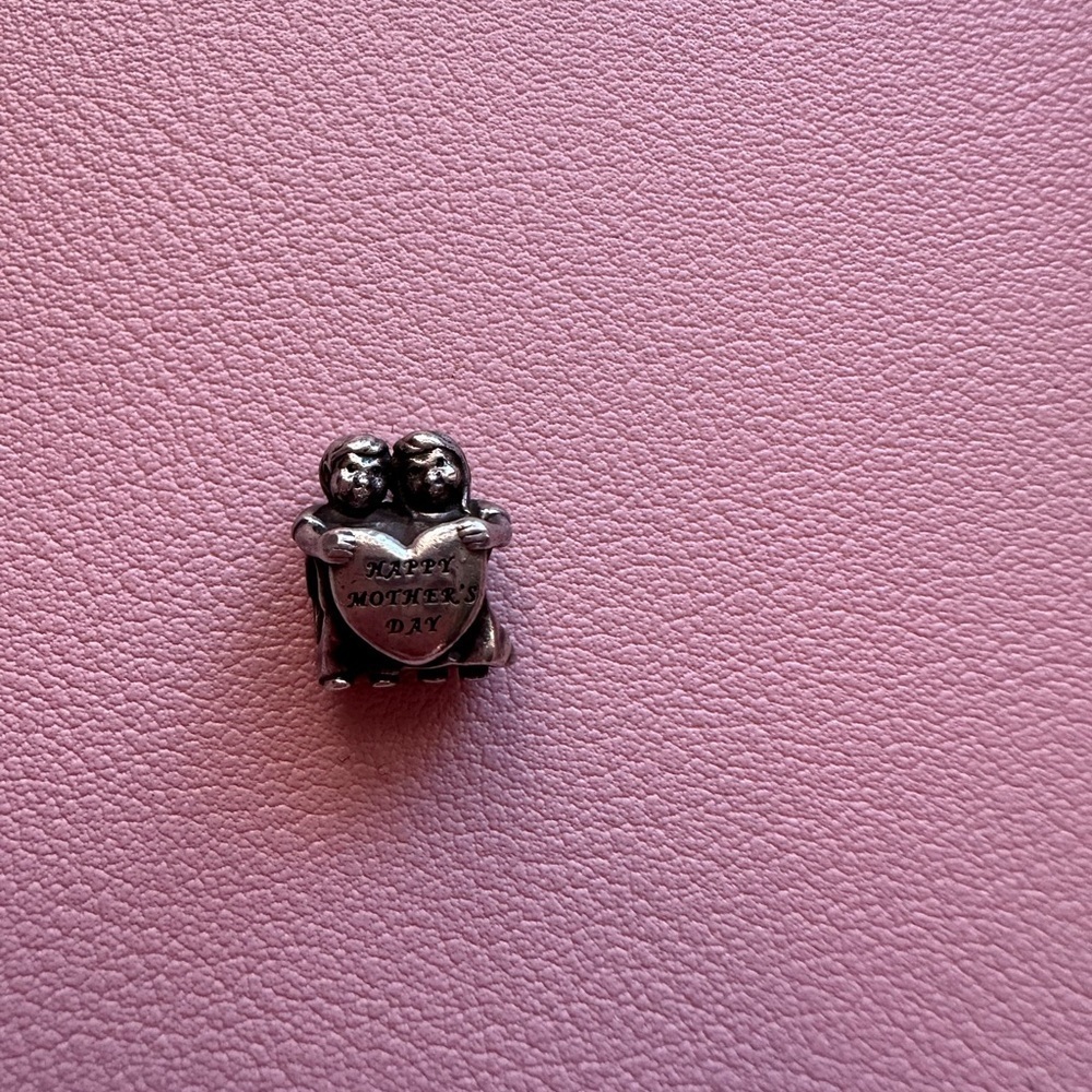 Pandora Silver Mother's Day Charm - Picture 4 of 5